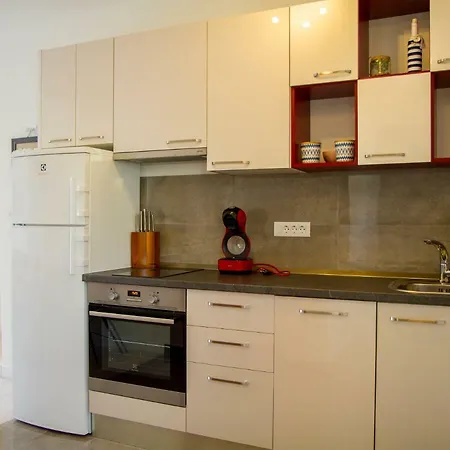Apartman Irena * Сплит